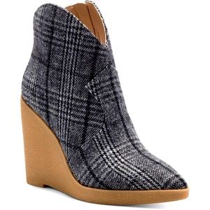 Jessica Simpson Suede Black Textile Wedge Ankle Boots